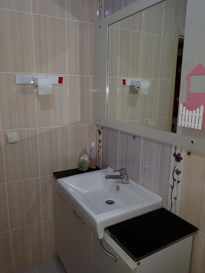 Tuzla Hilal Otel *